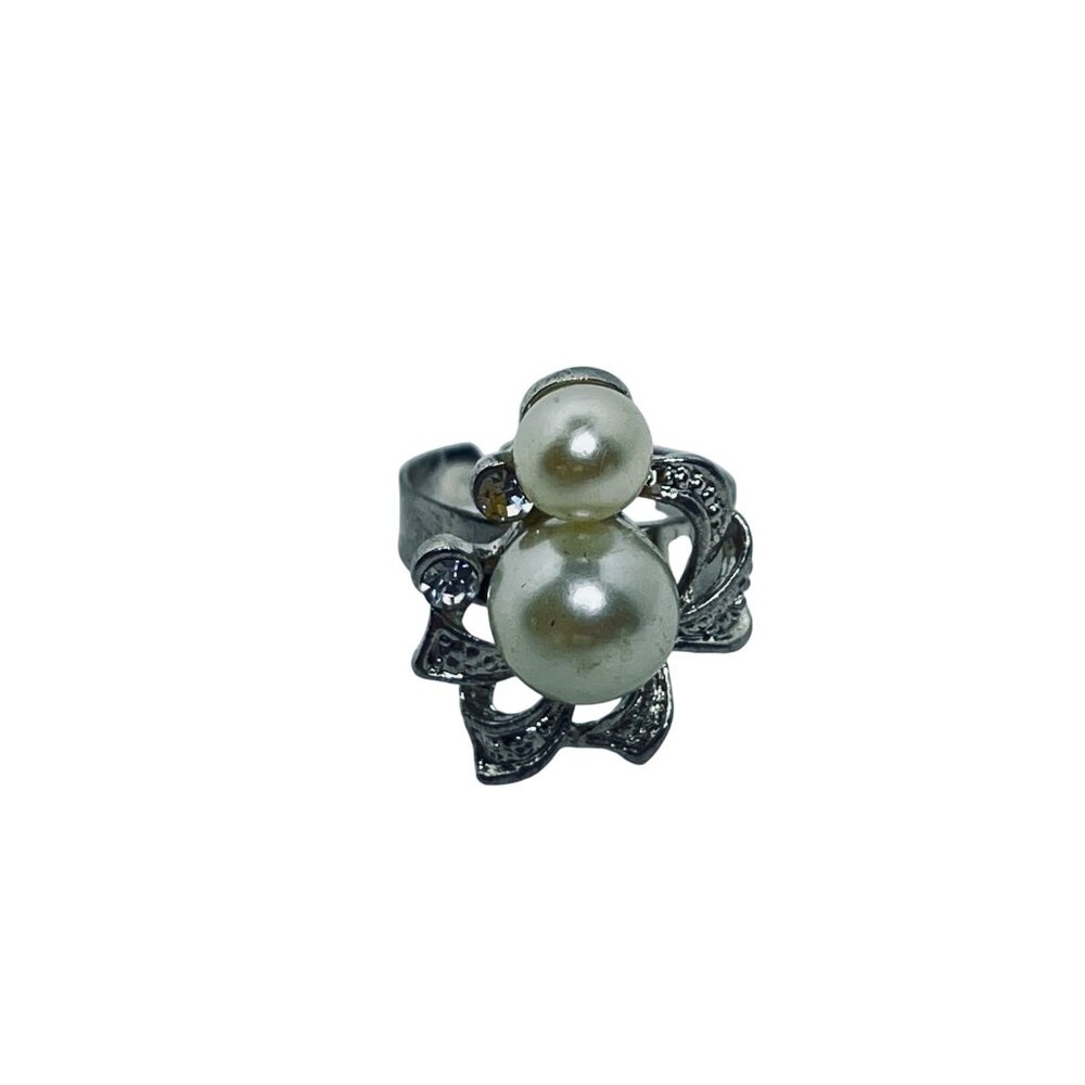 Silver Tone And Rhinestone With 2 Faux Pearls Ribbon Ring (R434) - Picture 5 of 8